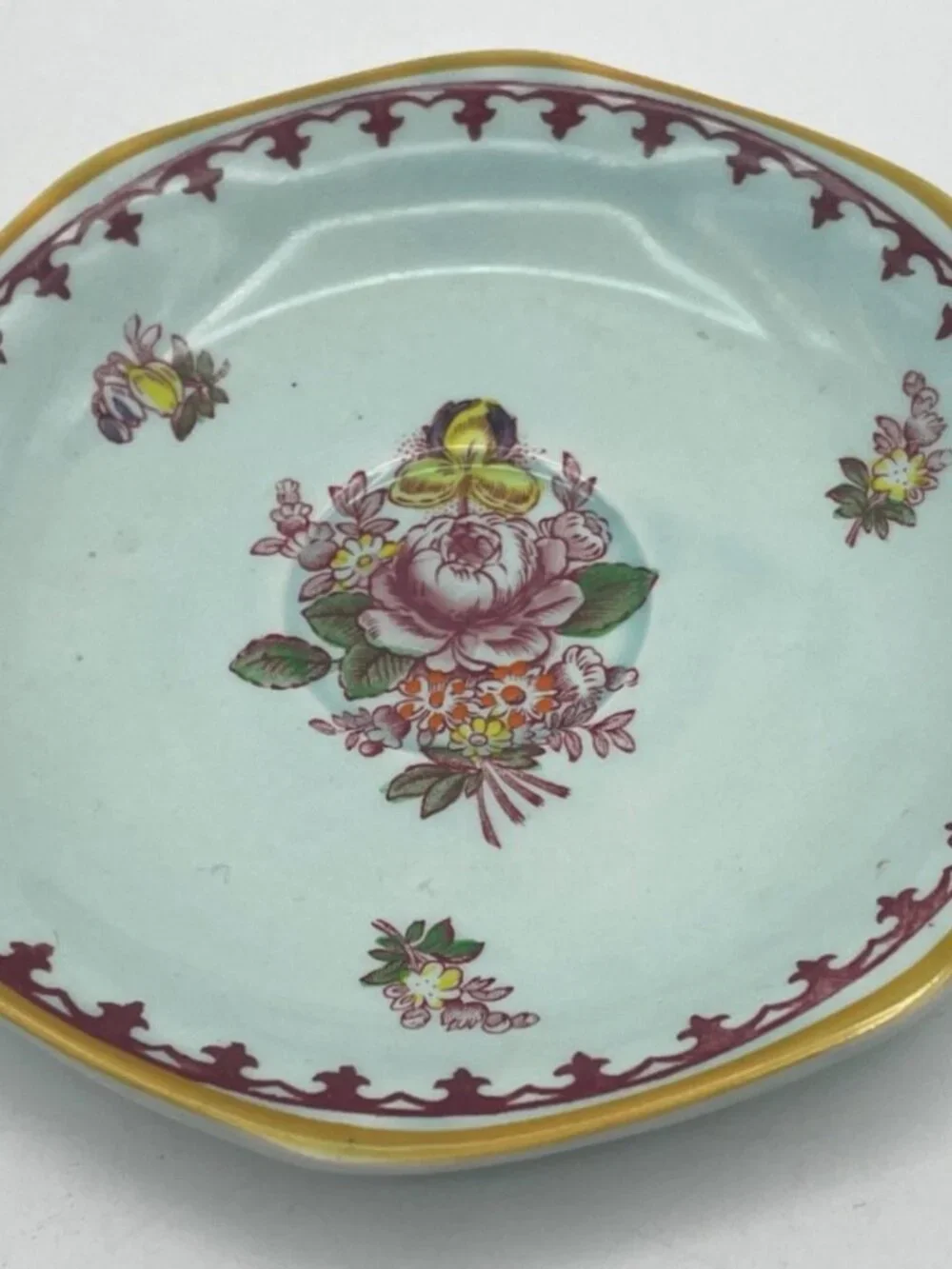 Lot of 6 Adams Calyx Ware Chelsea Sprays Cups and Saucers Red Fleur de Lis